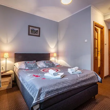 Cicha Woda Centrum *