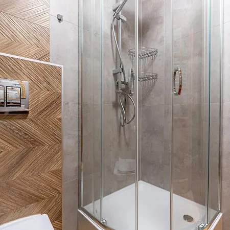 Cicha Woda Centrum *