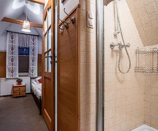 Cicha Woda Centrum זקופאנה