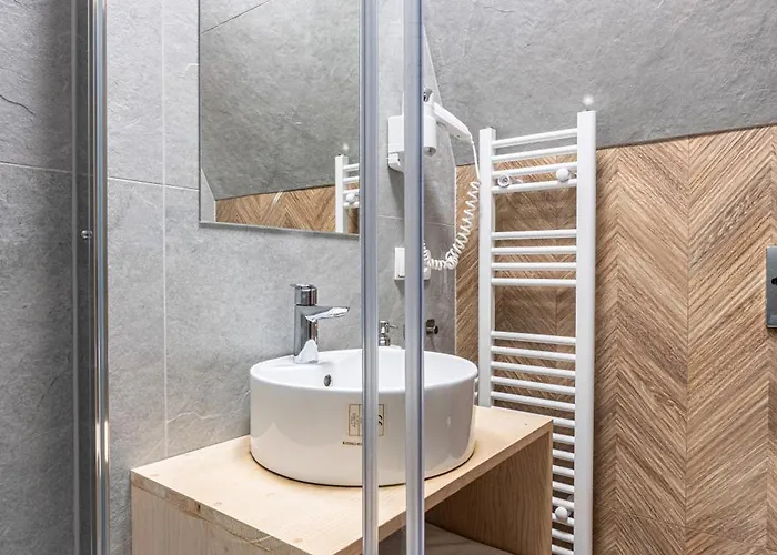 Cicha Woda Centrum * זקופאנה